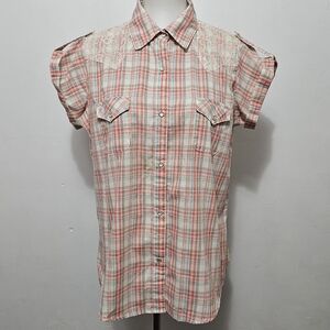 Wrangler Wrancher Coral Plaid Lace Detail Pearl Snap Button Down Size Large